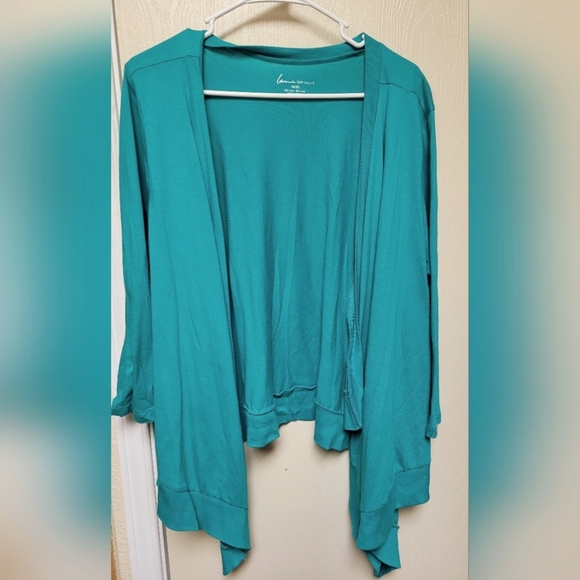 Lane Bryant Other - New Lane Bryant open front cardi